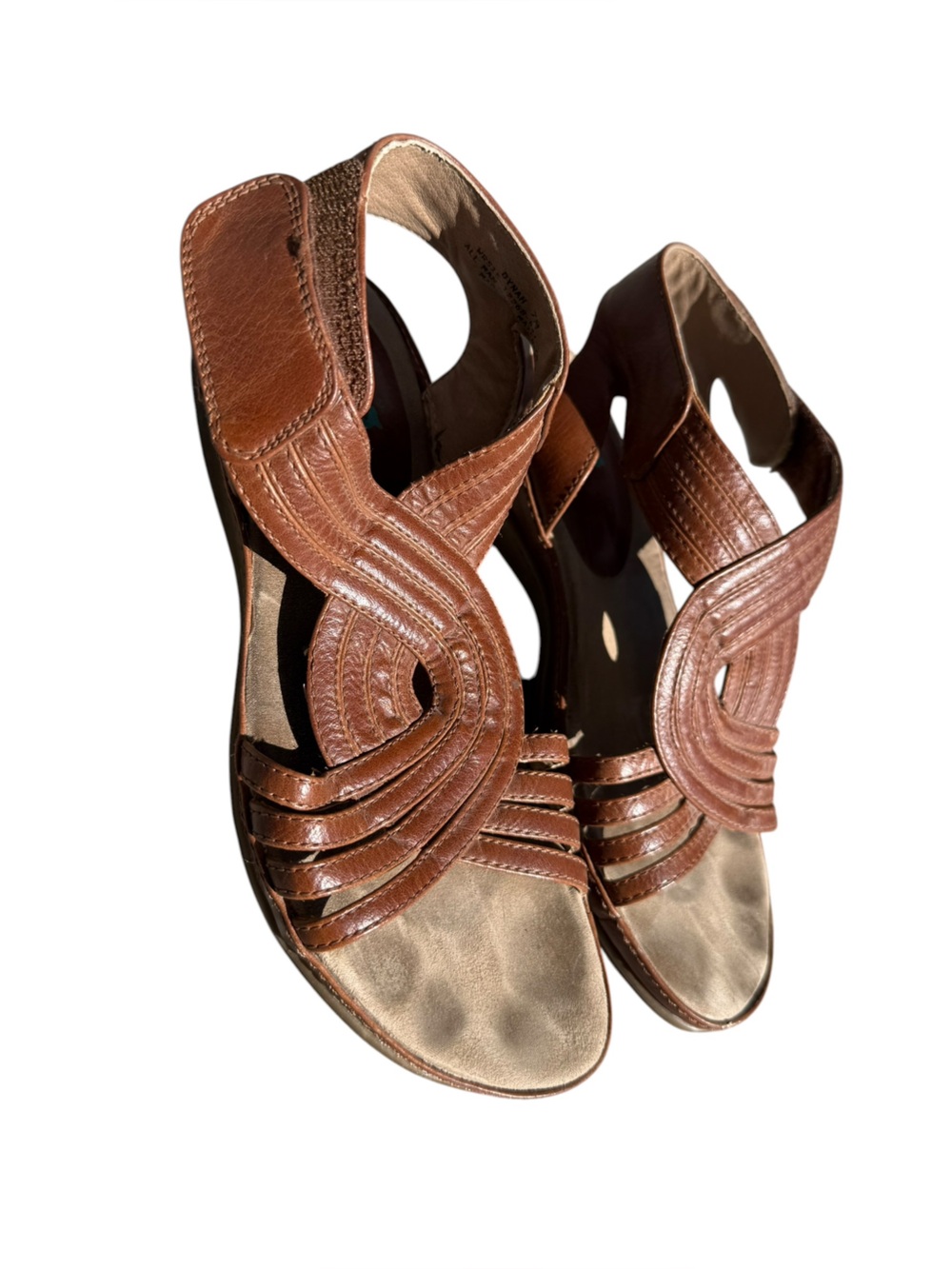 Yuu Brown Leather Cutout Wedge Sandals